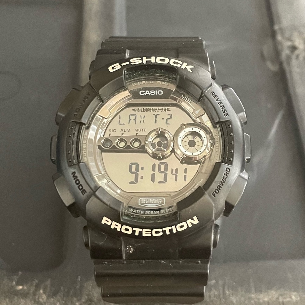 G Shock Gd100 1BW watch